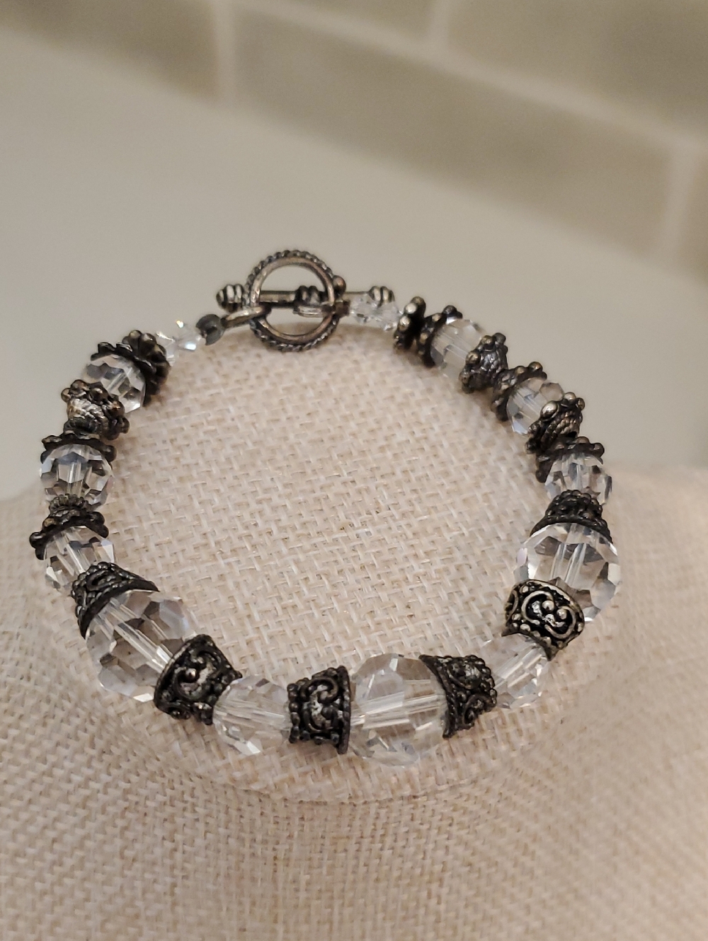 Hand Crafted Bracelet Clear and Silver Color Beads